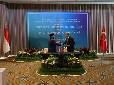 Millî Savunma Bakanı Hulusi Akar, Endonezya Savunma Bakanı Prabowo Subianto ile "Askerî Çerçeve Anlaşması" İmzaladı